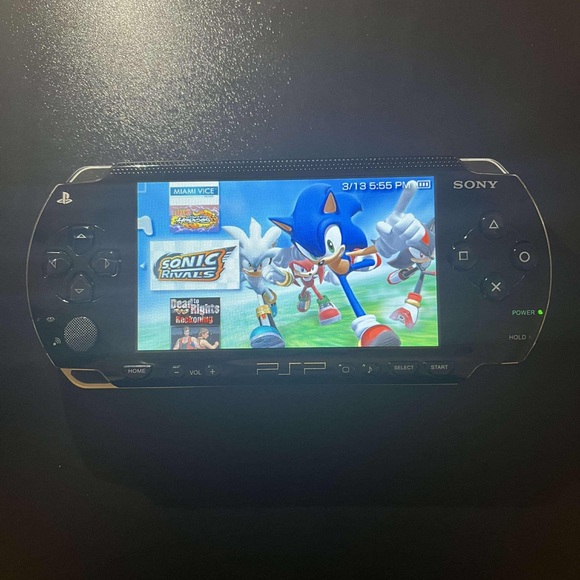 Sony PSP - Picture 5 of 14